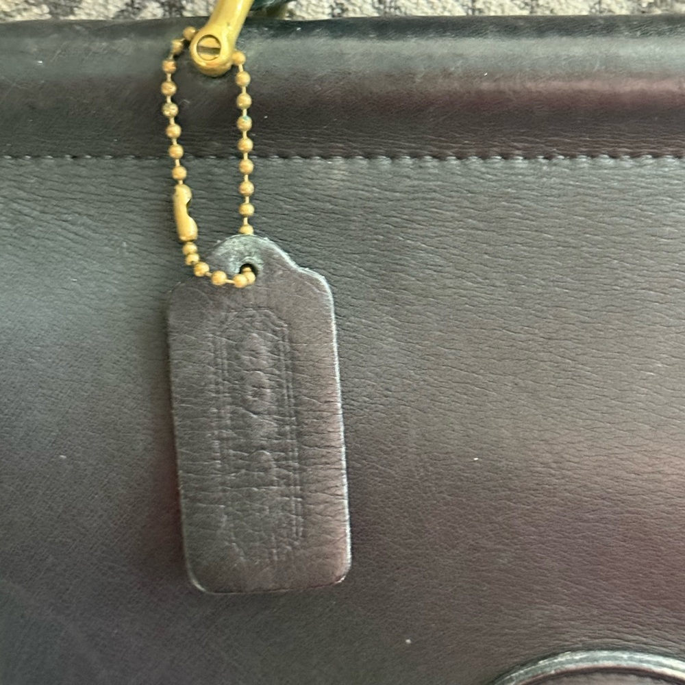 Vintage Coach Willis Black Leather Bag with Hangtag - Picture 4 of 9